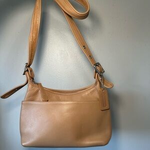 Coach Y2K Vintage Tan Legacy 9136 (2 in 1 shoulder / crossbody)